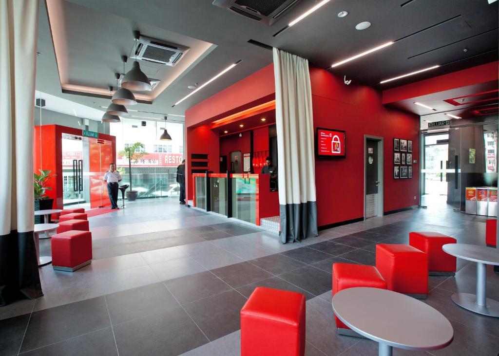 איפוה Hotel Regal Vista מראה חיצוני תמונה