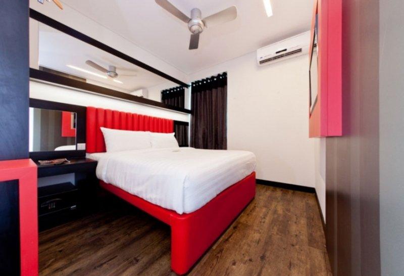 איפוה Hotel Regal Vista מראה חיצוני תמונה