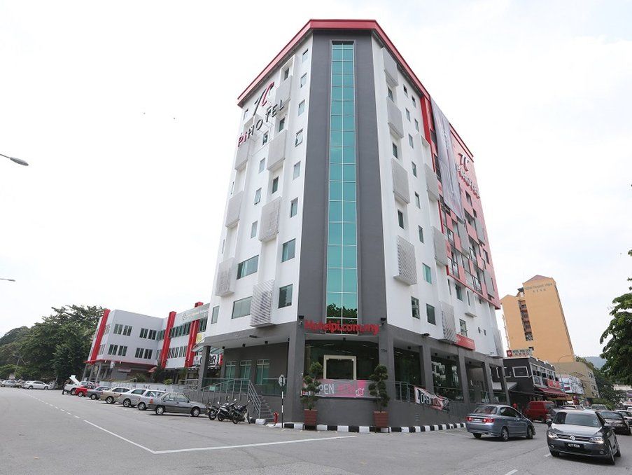 איפוה Hotel Regal Vista מראה חיצוני תמונה